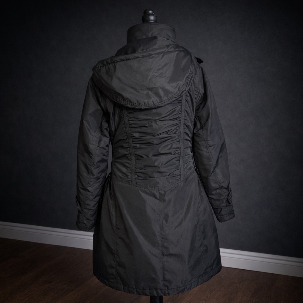 Vintage Junge Black Hooded Quilted Parka - Picture 3 of 7
